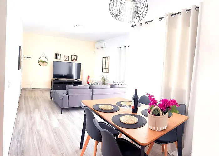 Villa Descansa With Private Pool, Air-conditioning, Sea View, Smart-tv Wifi Playa Blanca (Lanzarote)