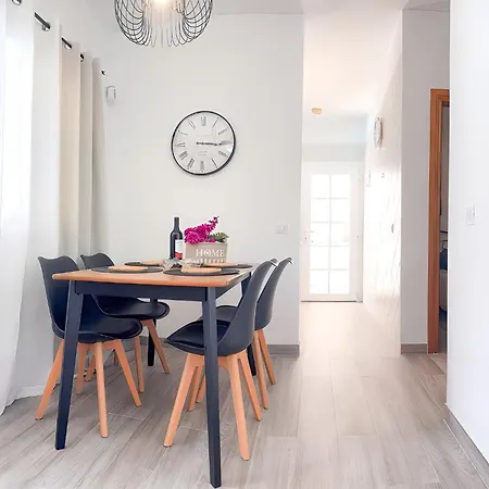 Descansa With Private Pool, Air-conditioning, Sea View, Smart-tv Wifi *